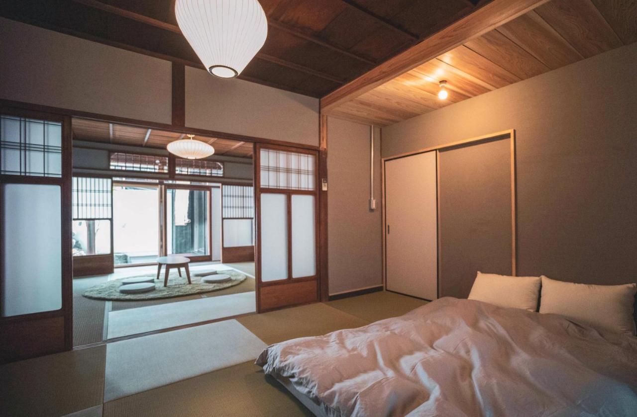 Modern Machiya Mibu Villa Kyoto Exterior photo